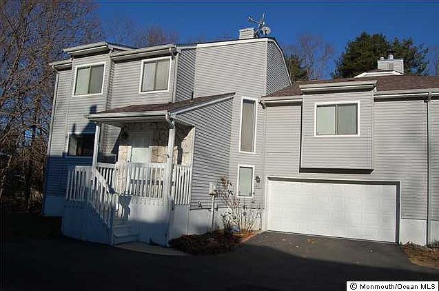 1st image of 26 Westminster Ln