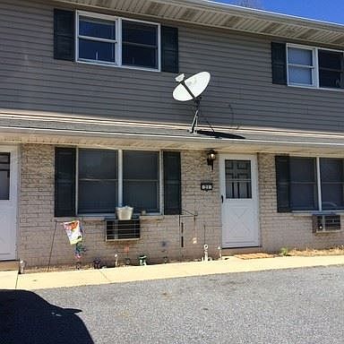 2nd image of 733 Cloverleaf Rd APT 22