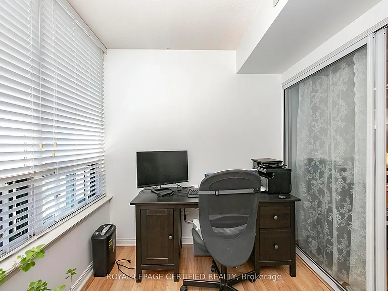 135 Hillcrest Ave #1605 — Photo 22