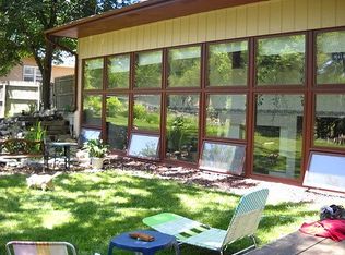 6215 Holdrege St, Lincoln, NE 68505