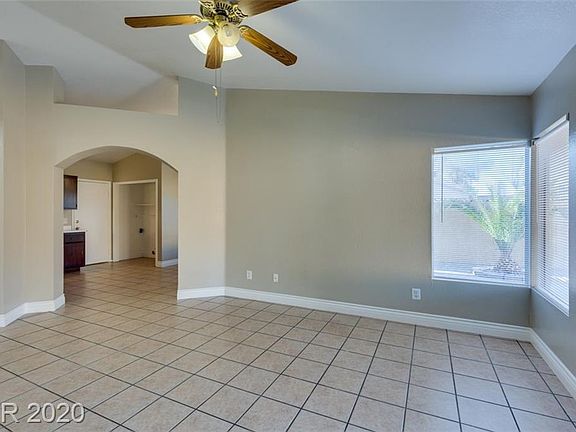 5th image of 5035 Del Shannon St