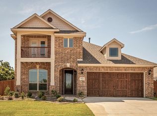 908 Royal Court Dr, Mansfield, TX 76063