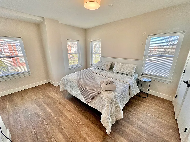 18 Woburn St #2001 — Photo 8