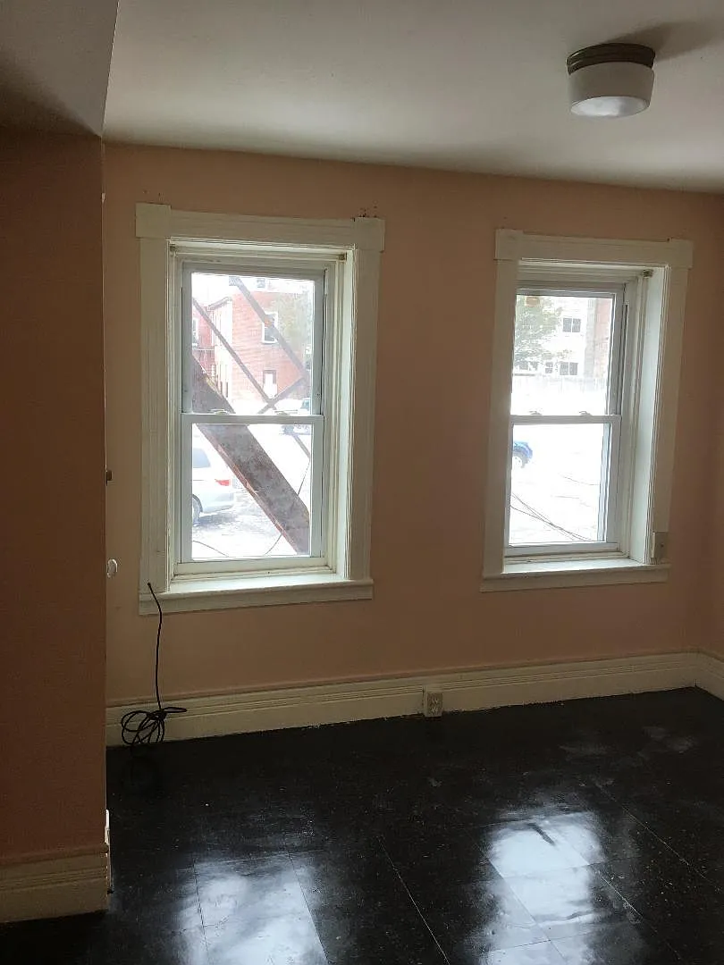 Photo 2 of 7 - 98 Central Ave #6 - Albany, NY Building Photo - 98 Central Ave #6