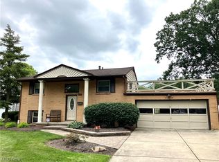1663 Arthur Dr NW, Warren, OH