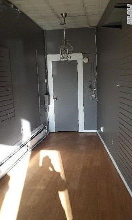 1st image of 61 Deer Park Ave
