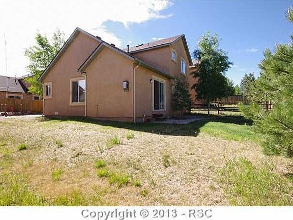 3rd image of 1683 Columbine Village Dr