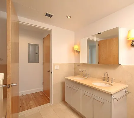 Rented by Brown Harris Stevens | media 23