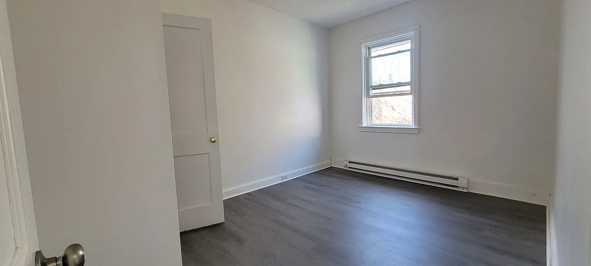 Building Photo - 49 W Farnum St