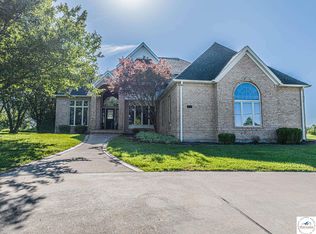 2016 S 8th St, Clinton, MO 64735