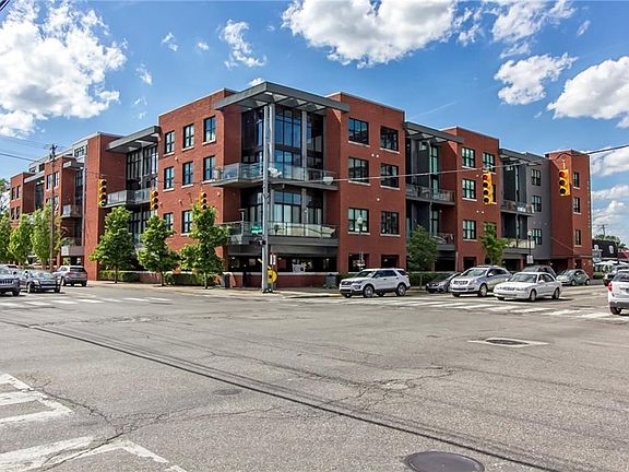 2nd image of 111 N Main St #1