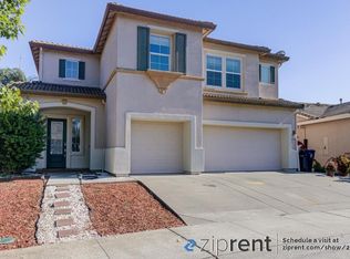 2960 Holdrege Way, Sacramento, CA 95835