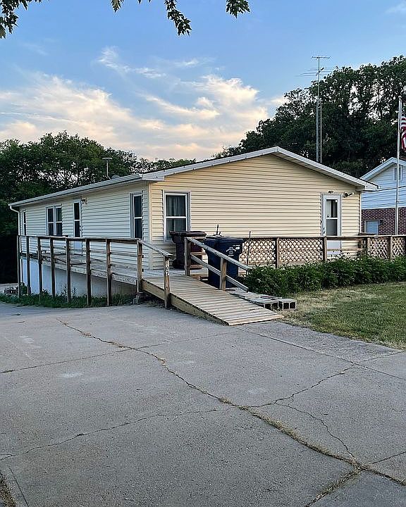 1st image of 807 E Eldora Ave