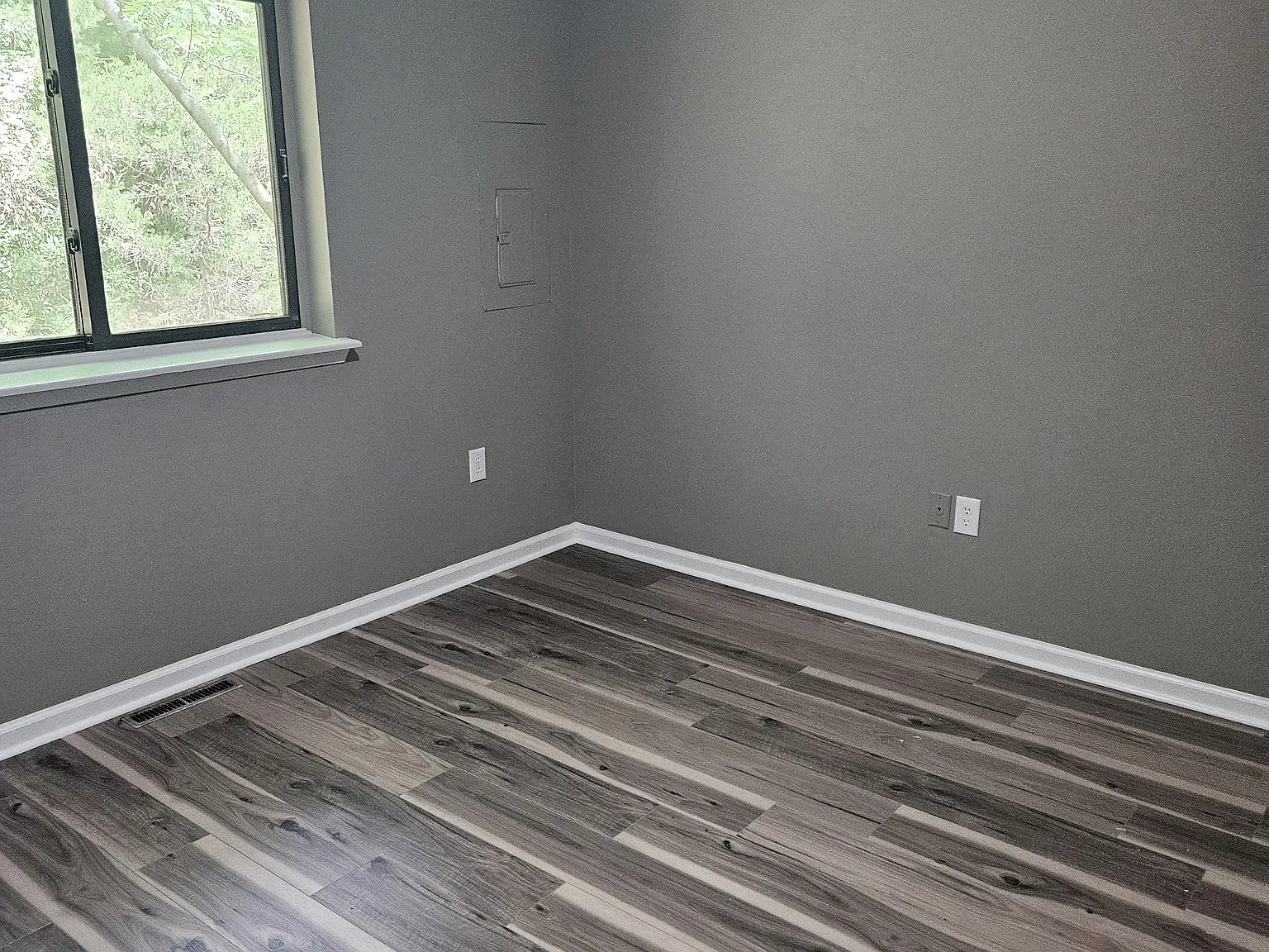 2 bed, 820 sqft, $900 — Photo 4