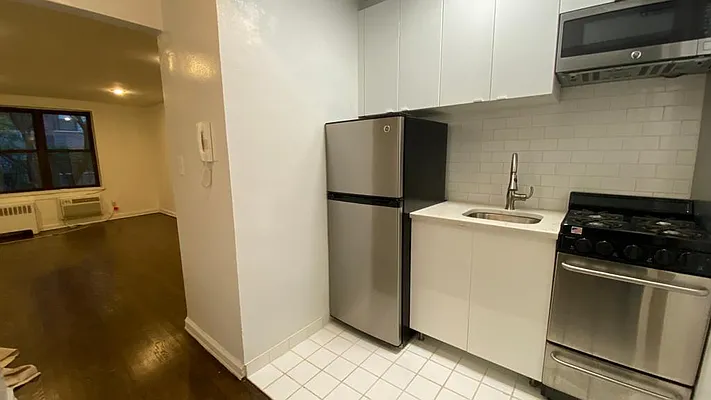 Rented by GPA Realty | media 19