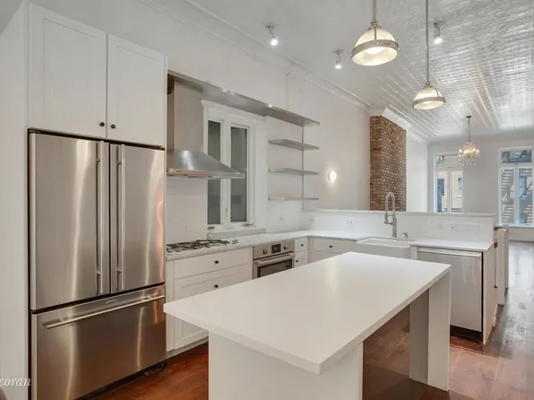 114 Saint Marks Pl #12, Manhattan, NY 10009