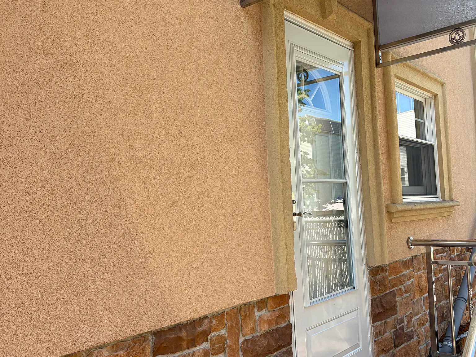 2 bed, $2,250 — Photo 2