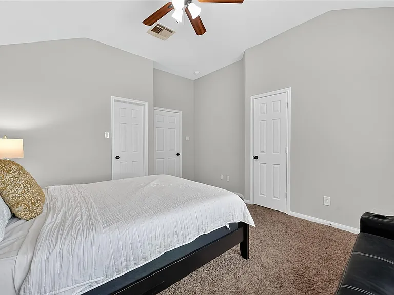 16602 Pademelon Dr — Photo 24