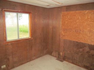 25847 170th Ln, Marshall, MO 65340