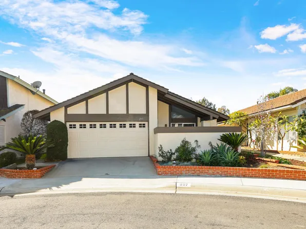 257 Trailview Cir, Brea, CA 92821