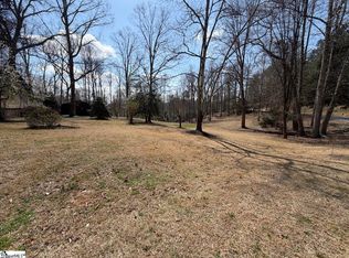 111 River Ridge Dr, Moore, SC 29369