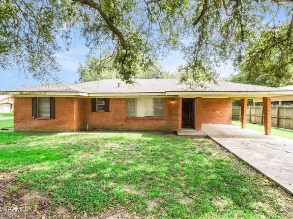 1001 Theo Dr, Rayne, LA 70578