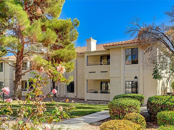 2nd image of 2633 S Durango Dr APT 201