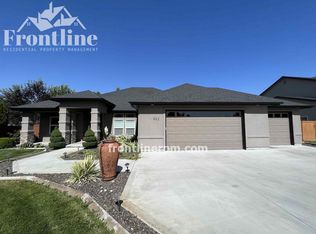 982 N Hannah Pl, Star, ID 83669