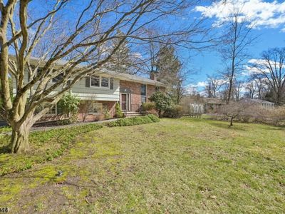 67 Sun Valley Way, Morris Plains, NJ, 07950