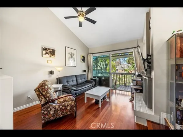 240 Pineview #3A, Irvine, CA 92620