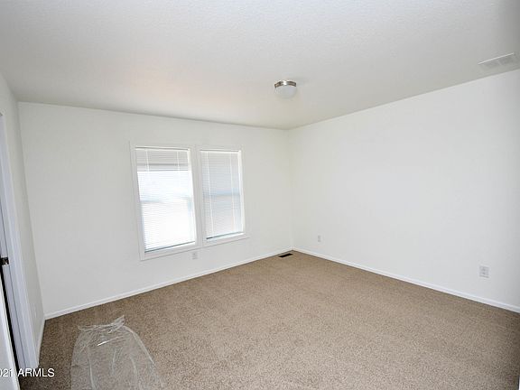 5th image of 1409 S 374th Dr