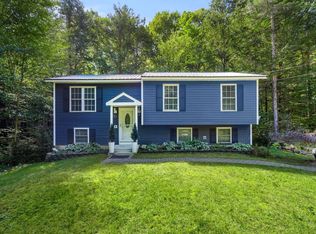 789 Deering Center Rd, Weare, NH 03281