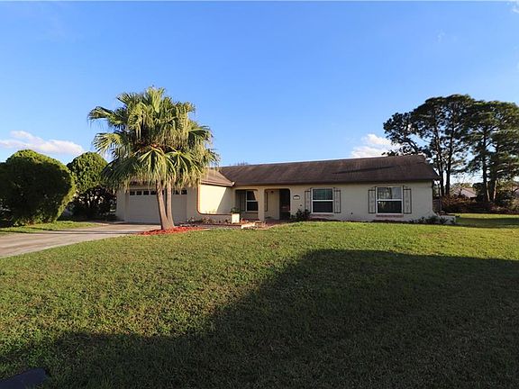 2nd image of 336 Lariat Ln