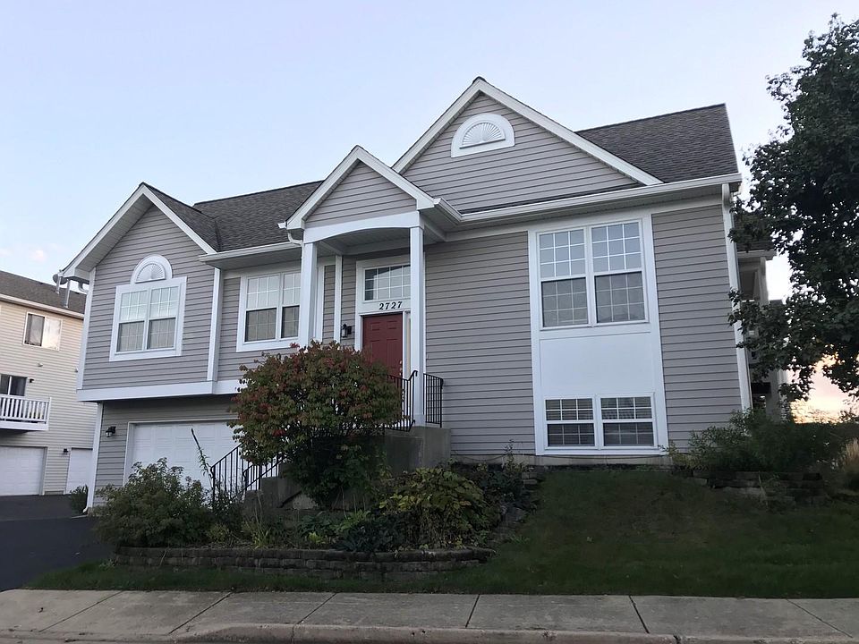 2nd image of 2727 Shelly Ln