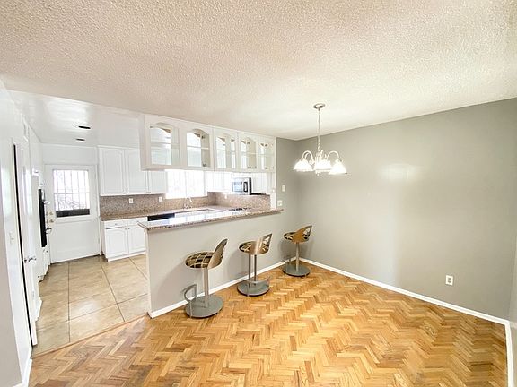 3rd image of 1134 S Corning St