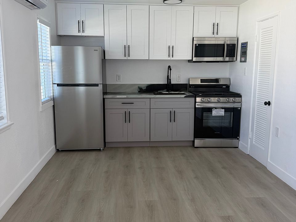 1st image of 1512 W 5th St APT A