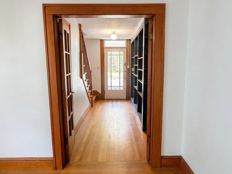 35 Maple St — Photo 13