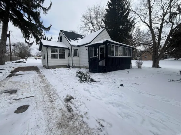 3725 Hazelhurst Dr, Fort Wayne, IN 46804