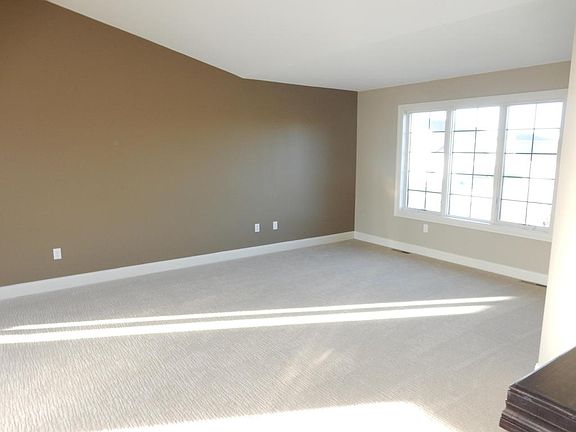 4th image of 5509 Cottonwood St