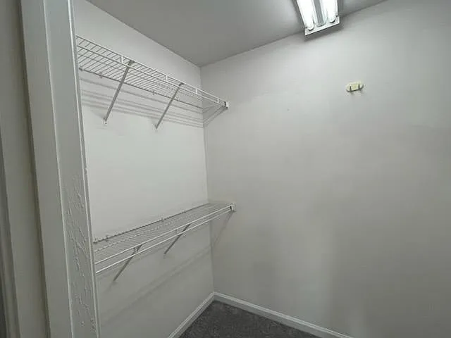 929 Nottingham Dr — Photo 16