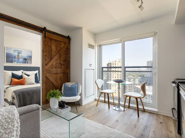 38 Joe Shuster Way Unit 1619, Toronto, ON M6K 0A5