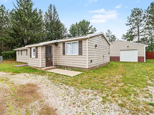 10759 Lasalle Rd, Manistee, MI 49660