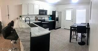 4th image of 3630 Southward Dr