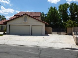 8609 Surtidor Dr, Las Vegas, NV 89117