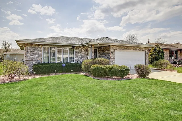 1228 Janas Ln photo 1