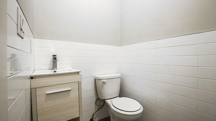 Rented by Nooklyn NYC LLC | media 15