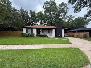 1300 W 43rd St, N Little Rock, AR 72118