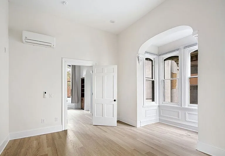 1913 Wallace St #8 — Photo 5