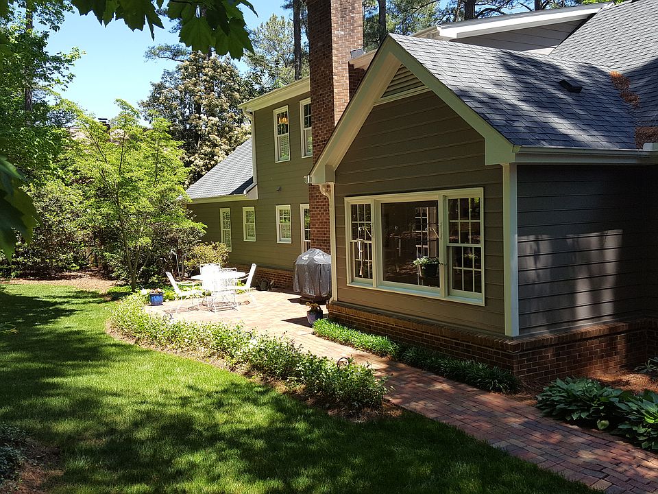 2nd image of 8605 Windjammer Dr