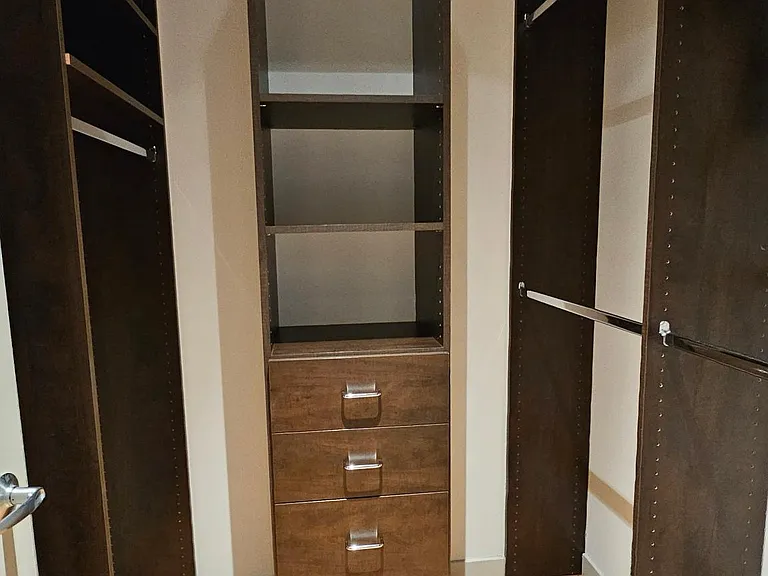Walk-in closet